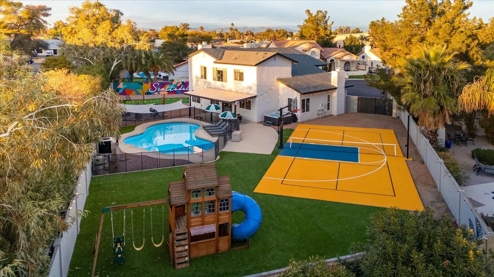 Pickleball Court Movie Theater Puttputt Hottub Phoenix